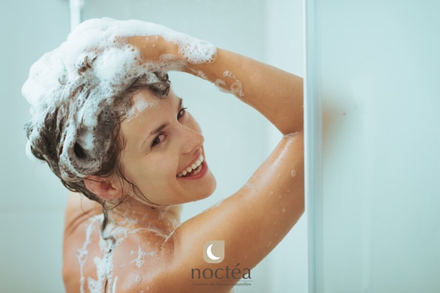 Pour bien se réveiller : douche froide ou douche chaude ?